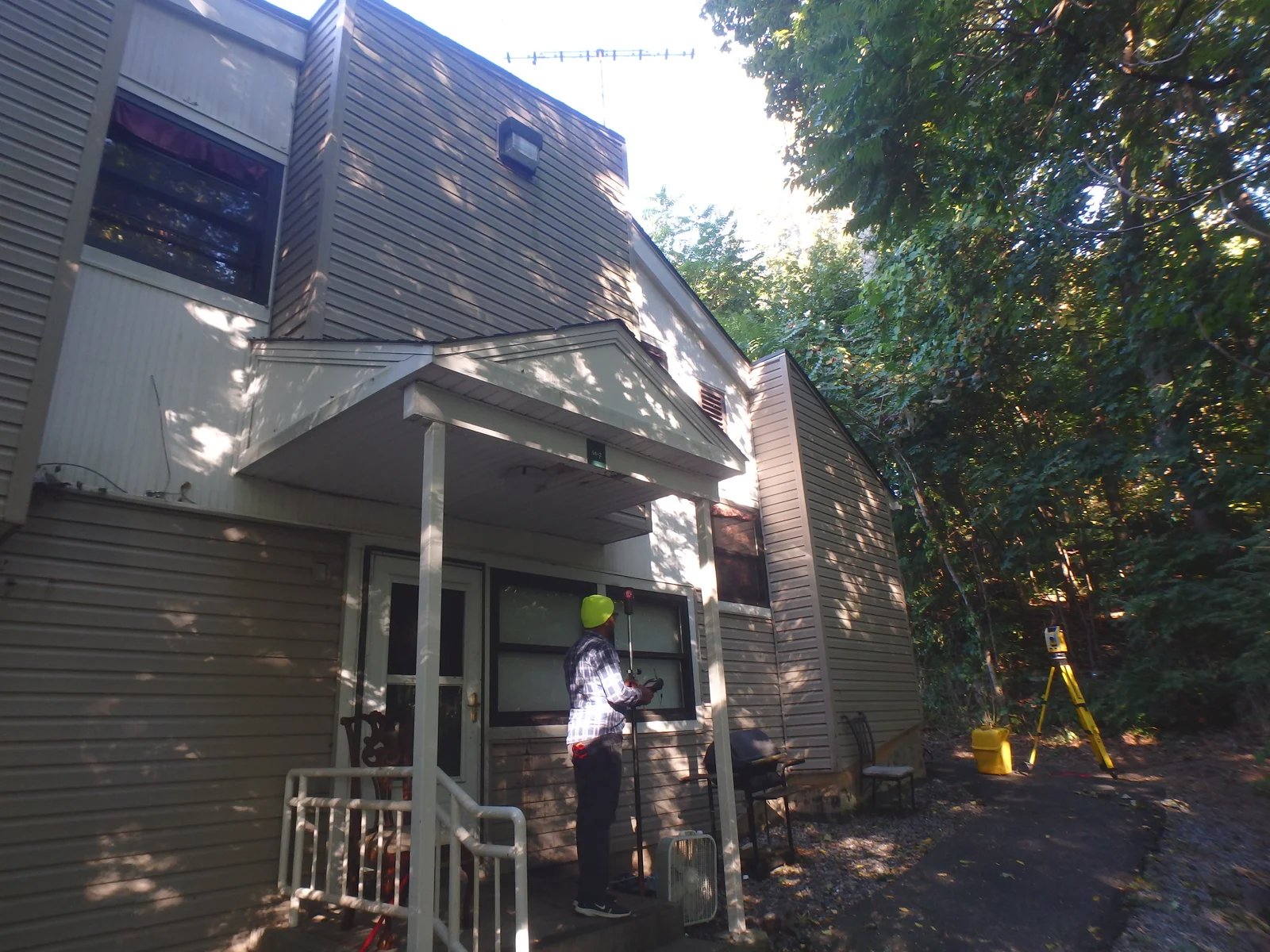 Porch locate