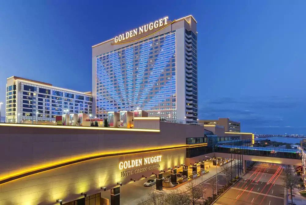 projects commercial goldennugget atnight